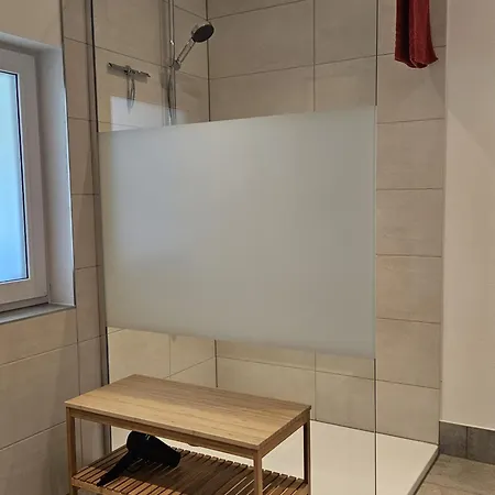 Wohnung-nummer-4